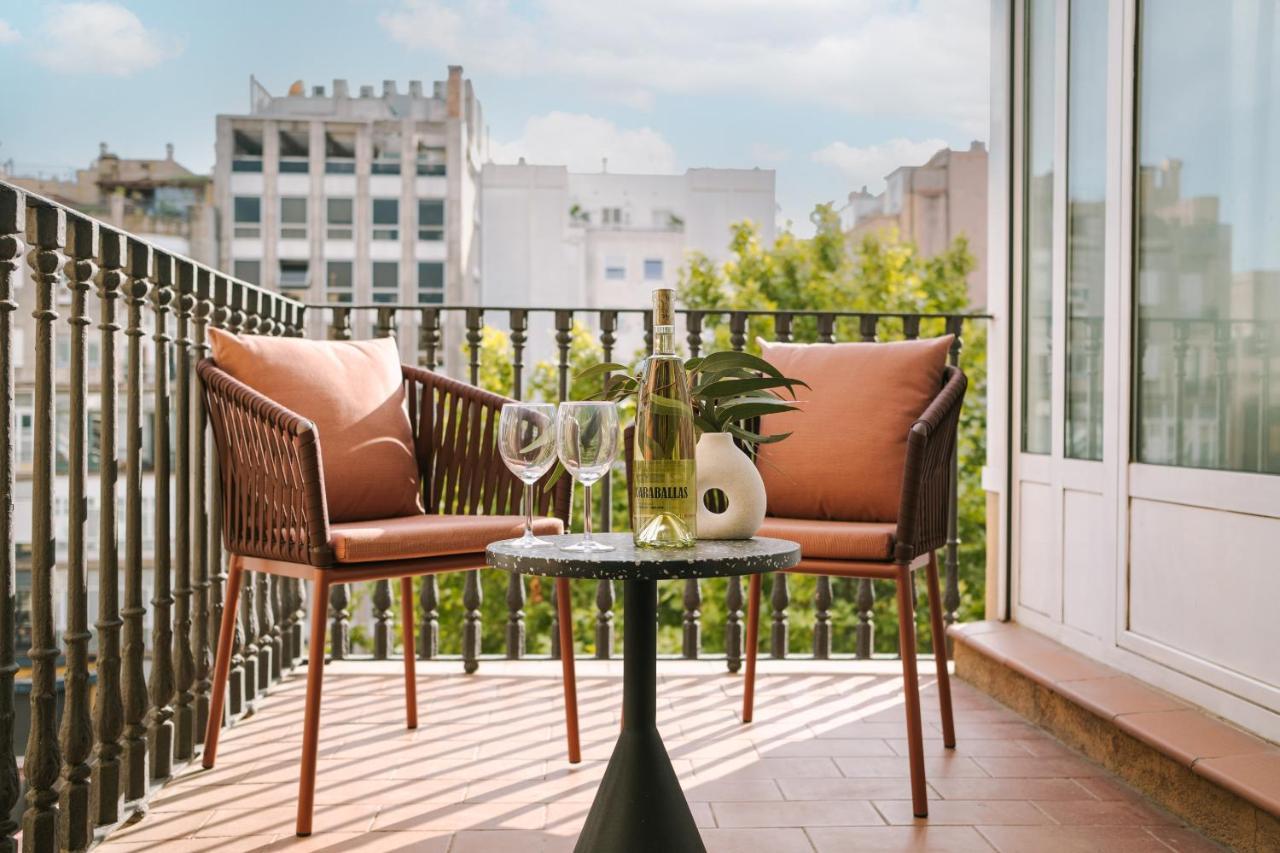 Sonder Paseo De Gracia Hotel Barcelona Kültér fotó A balcony